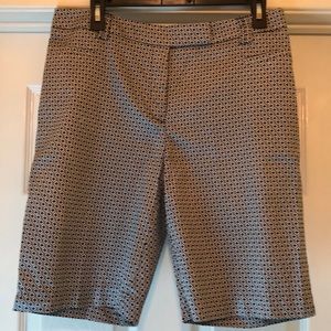 Ladies George black and white printed burmuda